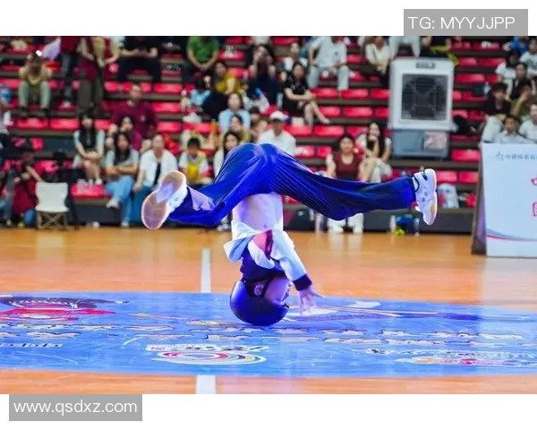 上海攀岩队在世界街舞大赛中的速度表现引发热议与赞赏