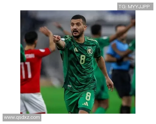 生肖属猪的足球明星们如何在绿茵场上展现独特魅力与实力 生肖属猪的足球明星们如何在绿茵场上展现独特魅力与实力