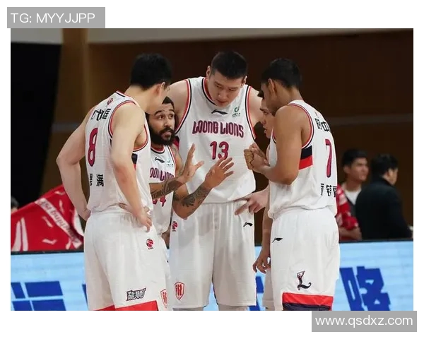 广州篮球队与重庆篮球队赛后技术分析与战术总结